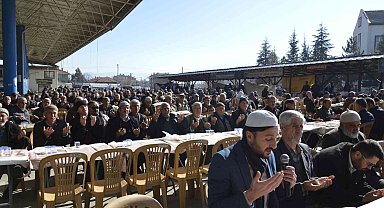 Burdur'da vatandaşlar yağmur duasına çıktı