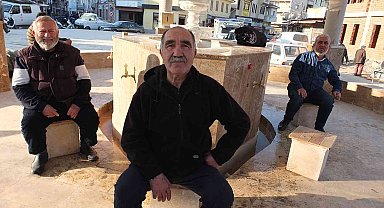 Burhaniye'de tarihi caminin şadırvanı hizmete girdi