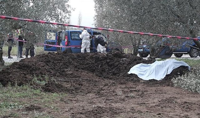 Bursa'da hayvan gübresinin içinde kadın cesedi bulundu