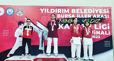 Bursa'dan 15 madalya ve 8 kupa ile döndüler