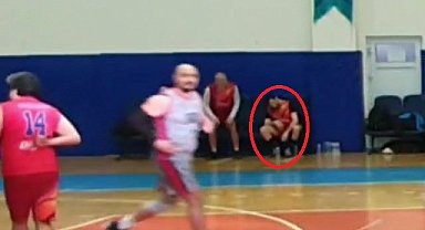 Bursa'ya turnuva için gelen eski basketbolcu fenalaşarak hayatı kaybetti