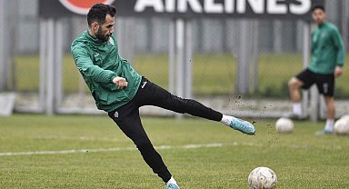 Bursaspor hücum çalıştı