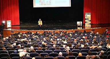 Büyükşehir'den eğitimcilere özel konferans