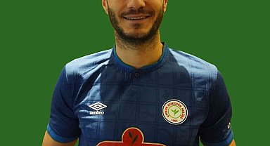 Çaykur Rizespor Sinan Osmanoğlu'nu transfer etti