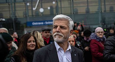 Çekya'da anketlere göre devlet başkanlığı seçimini Petr Pavel kazanacak