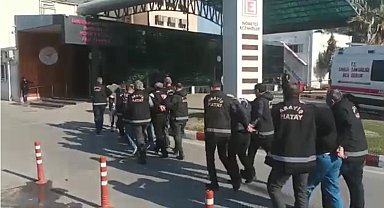 Çeşitli suçlardan adliyeye sevk edilen 5 şüpheli tutuklandı