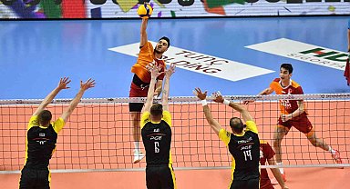 CEV Kupası: Galatasaray HDI Sigorta: 1 - Pge Skra Belchatow: 3