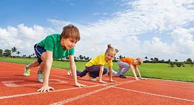 Çocuğunuzun ikinci döneme sağlıklı girmesi için "önce spor"