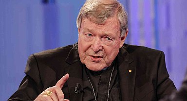 Çocuklara cinsel tacizden yargılanan Kardinal Pell öldü