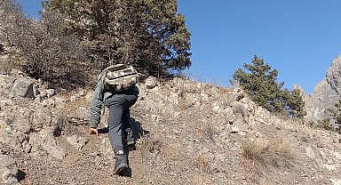 Dağcı babadan oğluna ilginç karne hediyesi