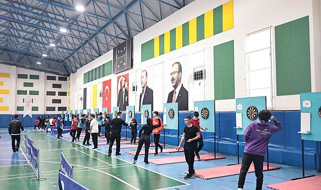 Dartta dereceye girenler ödüllerini aldı
