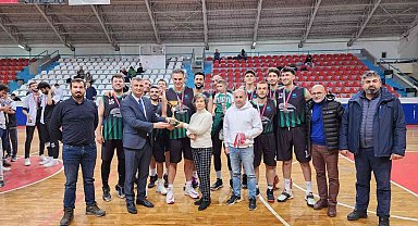 Değirmenderespor Basketbol Takımı Kocaeli şampiyonu