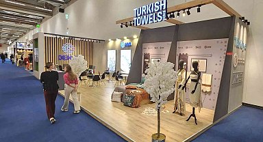 DENİB 79 üyesinin 2023 koleksiyonlarını Almanya'da görücüye çıkardı