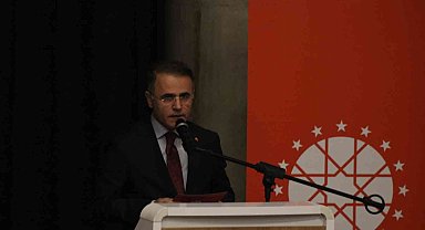 Dezenformasyonla mücadele Bursa'da konuşuldu