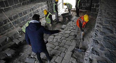 Diyarbakır'da 1700 yıllık tarih gün yüzüne çıktı