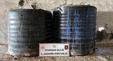 Diyarbakır'da bir çiftlikte 40 bin litre kaçak yakıt ele geçirildi