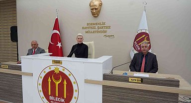 Dolmuş fiyatlarına yapılan zam geri çekildi