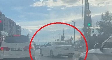 Drift atan lüks otomobil kamerada...Cezası ağır oldu