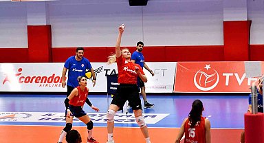 Dudek'li Muratpaşa lideri gözüne kesti