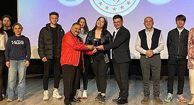Düzce hayallerini sahneye taşıdı