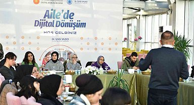 Ebeveynlerine dijital okuryazarlık öğretecek gençlerin eğitimleri başladı
