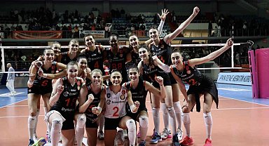 Eczacıbaşı Dynavit, evinde Sarıyer Belediyespor ile karşılaşacak