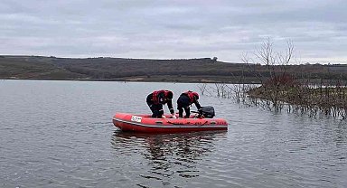 Edirne'de baraja düşen köpeği AFAD kurtardı