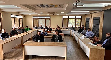 Edremit Ticaret Odasında 'İşbaşı Eğitim Programı' bilgilendirme toplantısı yapıldı