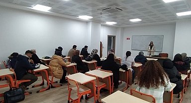 Elazığ'da diksiyon ve güzel konuşma kursları sürüyor
