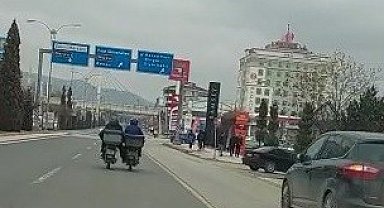 Elazığ'da kuryelerin tehlikeli yolculuğu