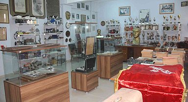 Erzincan Lisesi'nde bulunan müze tarihe ışık tutuyor