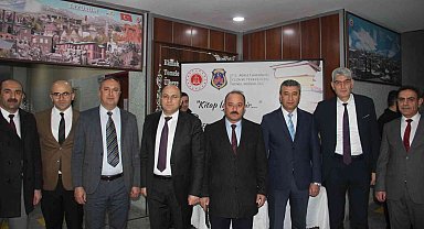 Erzurum'da cezaevlerindeki mahkumlar için kitap kampanyası başlatıldı