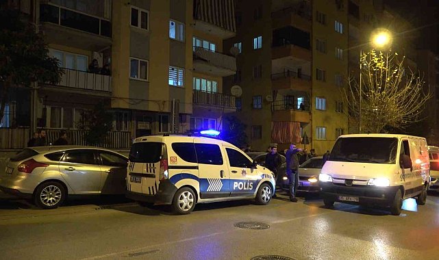 Eşarpla boğup sonra boğazını kestiği karısını kıskançlık nedeniyle öldürmüş