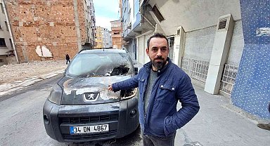 Esenler'de madde bağımlısı şahıs aracı yakıp kaçtı