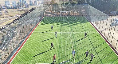 Esentepe'de gençler semt sahasına kavuştu