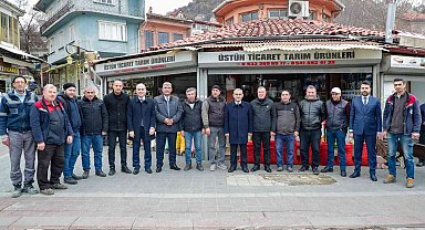 Esnafların taleplerini dinledi