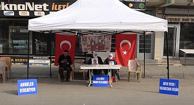Evladı kaçırılan anne: "Bizler evlatlarımızın peşindeyiz"