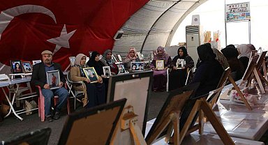 Evlat nöbetindeki baba: "Mücadelemizden HDP ve PKK rahatsızlık duyuyor"