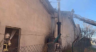 Fabrikada kazan patladı, yangın çıktı