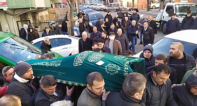Fatih'te darbedilip öldürülen taksi şoförü son yolculuğuna uğurlandı