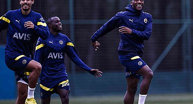 Fenerbahçe, Ümraniyespor maçı hazırlıklarına başladı