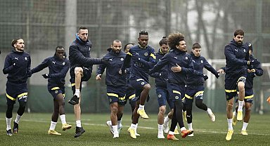 Fenerbahçe'de Gaziantep FK maçı hazırlıkları sürüyor