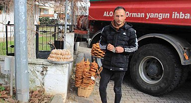 Fırsatçı simitçi
