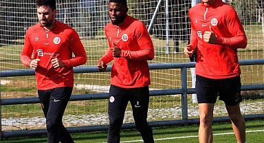 FTA Antalyaspor, Galatasaray maçı hazırlıklarına başladı