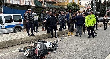 Gazipaşa'da otomobilin motosiklete çarptığı kazada 2 kişi yaralandı