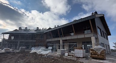 Gediz Murat Dağı Termal ve Kayak Merkezi'ne modern kayak evi