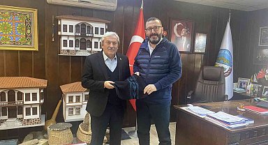 Genel Sekreter Aydınlık, Osmaneli'nin tarihi mekânlarını gezdi