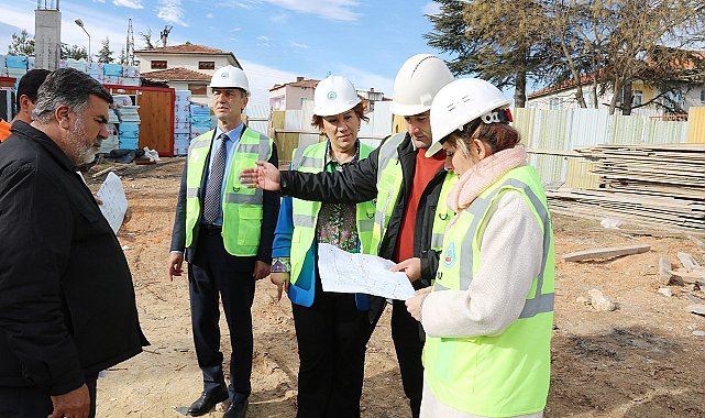 Genel Sekreter Bayrakçı, eğitim ve sağlık yatırımlarını yerinde inceledi