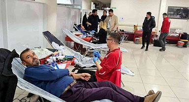 Gördesli vatandaşlar kan bağışına destek verdi