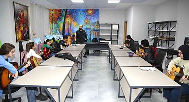 Gürsu'nun çocuklarına ücretsiz kurs desteği
